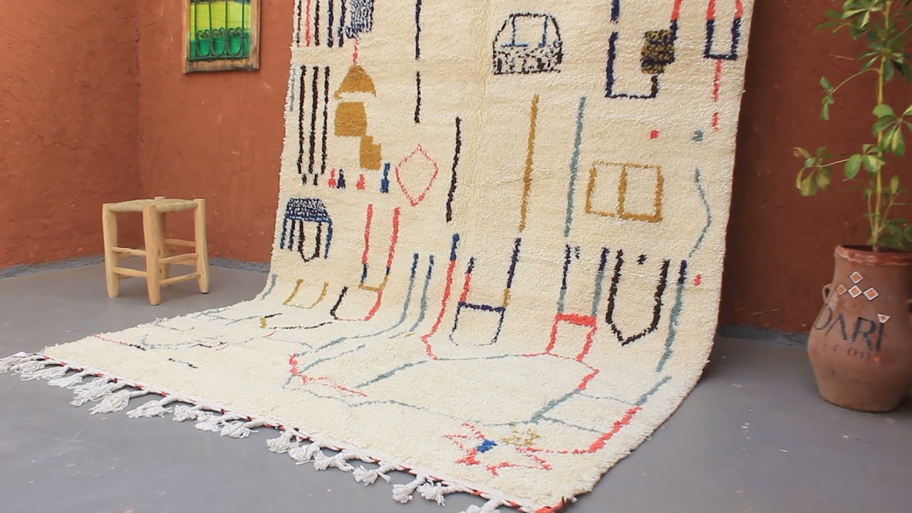 MOROCCAN BERBER ARTISTIC MIXED PATTERN WOOL RUG  