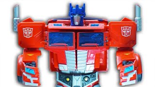 Transformers Optimus Prime vs Primal: Menyelamatkan pasukan Autobot dari bahaya | Mainan mobil robot