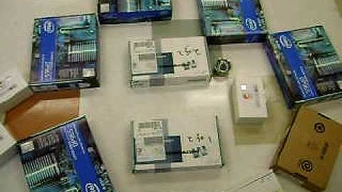 e-puck robot obstacle avoidance controlled by a DEVS model using E-CD++ software