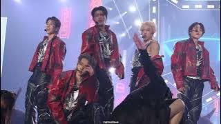 [46] (32🎵) LYKN - Sugoi #LYKNConcert [Fancam]