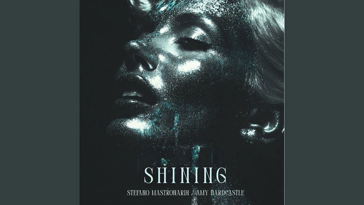 Shining adlı videoyu YouTube'da izle Shining adlı videoyu YouTube'da izle