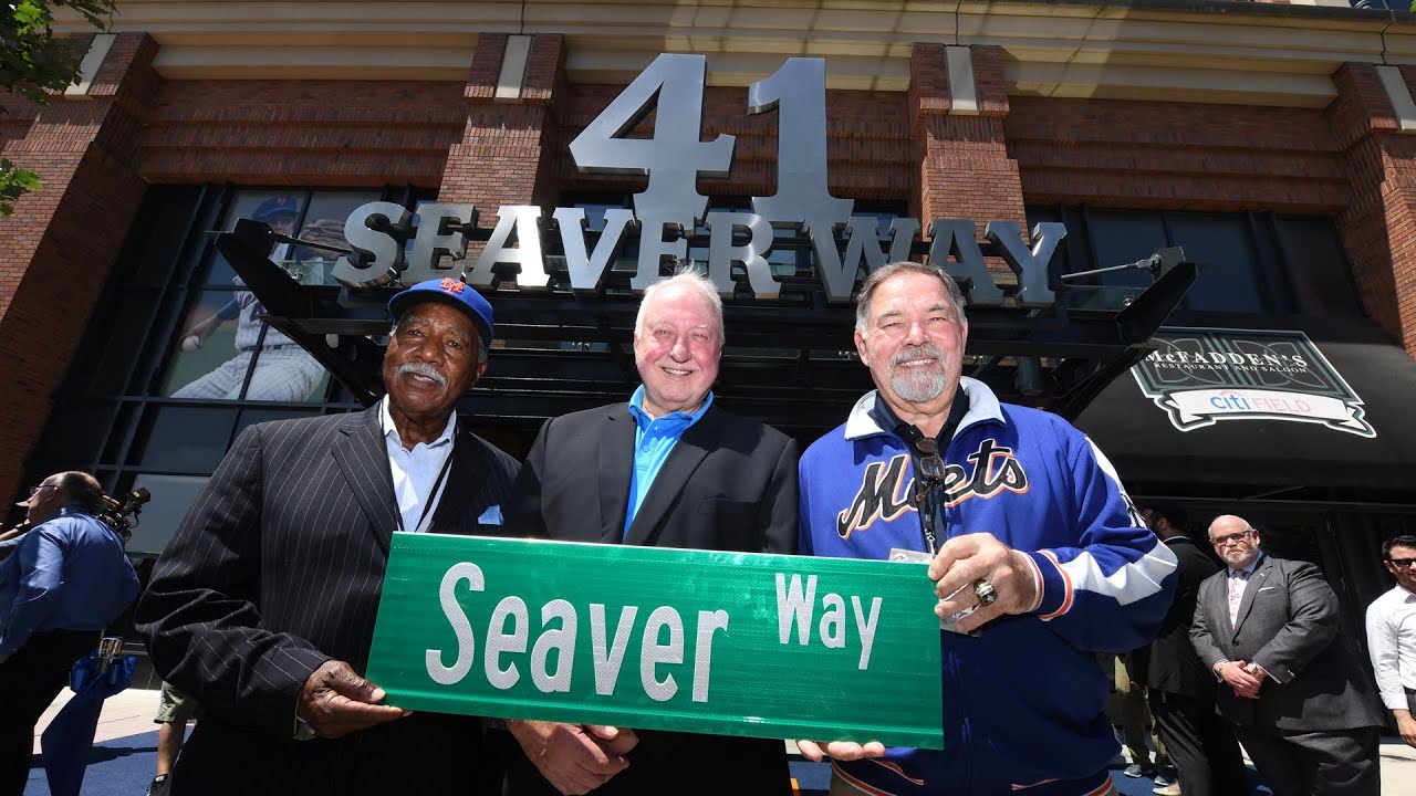 Tom Seaver, Heart And Mighty Arm of Miracle Mets, Dies At 75