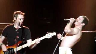 Gary Mullen and the Works - Keep Yourself Alive