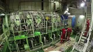 Main Engine Overhaul #engine #MANB&W #mainengine #piston #ship #containership #work #hardwork