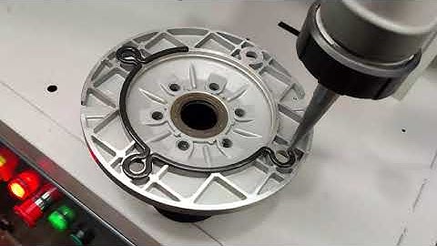 Robotic Engine Sealant / Gasketing system with vision feed.