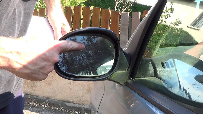 Comment changer une glace chauffante miroir de rétroviseur extérieur  électrique d'un véhicule auto ? 