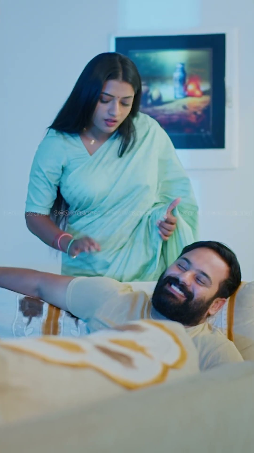 #Snehakkoottu പുലർകാലത്തു ഞാൻ കൺതുറക്കുമ്പോൾ കണികാണാൻ നീയുണ്ടാകണം