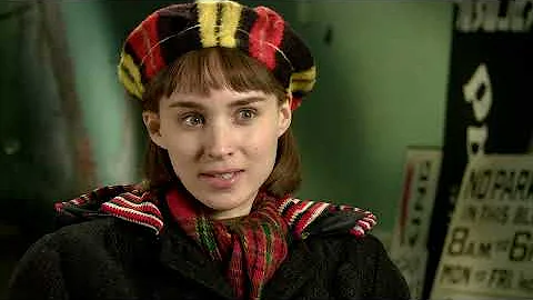 Carol: Rooney Mara "Therese Belivet" Behind the Sc...
