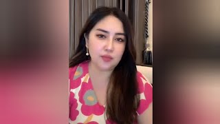 TikTok Live - I rarely go out!