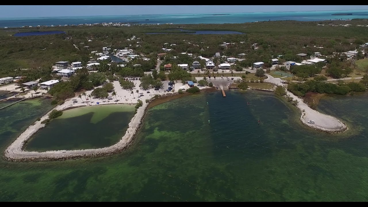 Harry harris beach and park