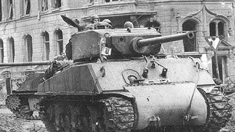 German 88mm Crews Never Knew M4A3E2 Jumbo Had 7 Inches Frontal Armor