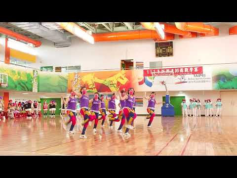 女戰士隊表演: 2022-8-7新潮流排舞觀摩賽舞會
