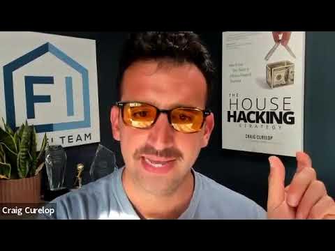 The House Hacking Strategy: How to Use by Curelop, Craig