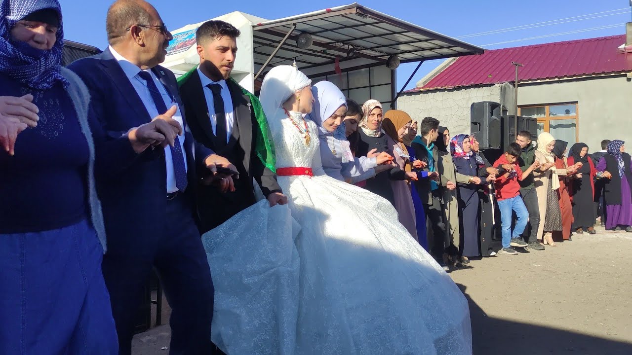 SABIRSIZLIKLA BEKLENEN O VİDEO GELDİ DİGOR BAŞ KÖY (ALİ İPEK 05302471986)