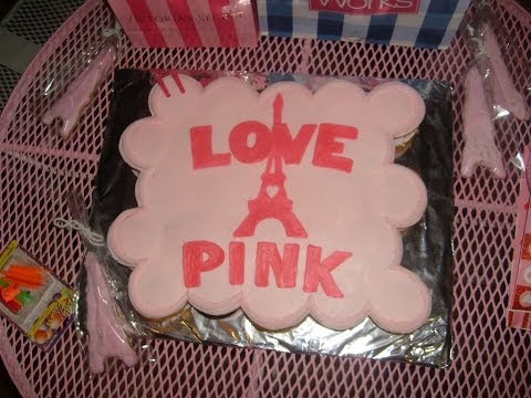 ⥠fiesta de mi cumpleaños pastel cupcake love pink torre eiffel ... Como decorar centros de mesa con torres ifel para quinceaños