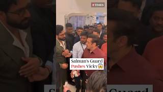 #SalmanKhan's Security PUSHES #VickyKaushal In SHOCKING Video | #shorts screenshot 2