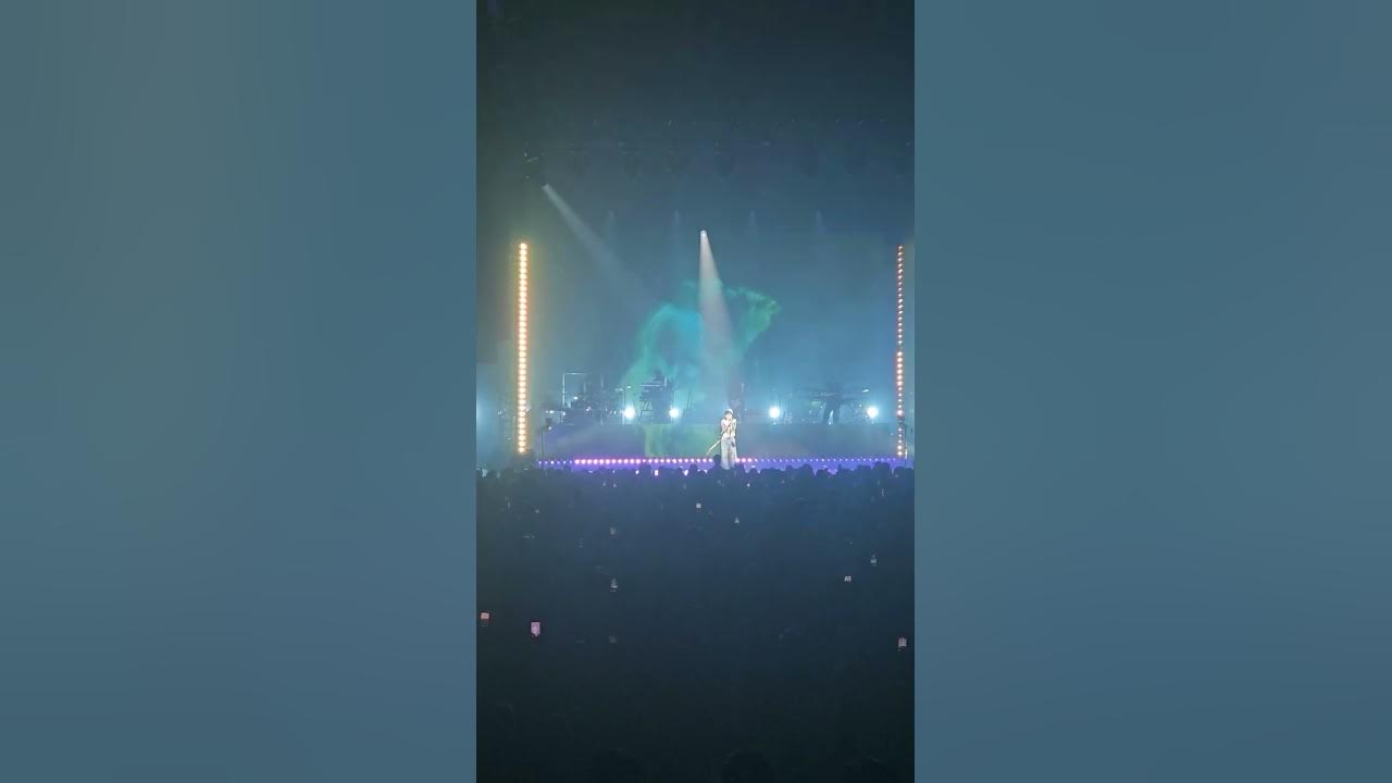 keshi - wantchu (unreleased new song live in Chicago 7/18/25) keshi - wantchu (unreleased new song live in Chicago 7/18/25)