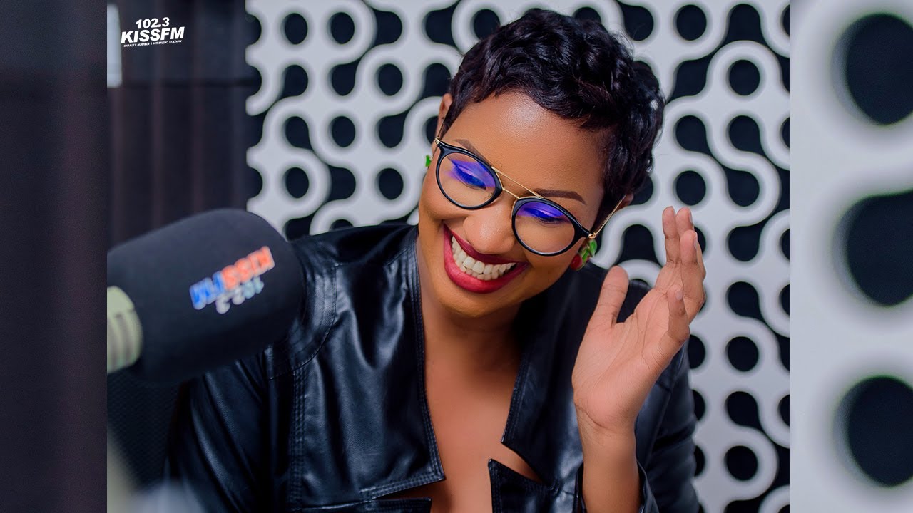 URUKUNDO RUBAHO PE!💖UMUBYEYI W'ABANA 4 URI DIVORCED YAKUNZWE N'UMUSORE MUTO HAFI GUSARA!😲#storytime