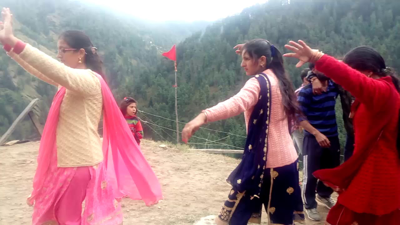 Bhaderwhai Dance