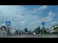Литовский город Йонава из окна автомобиля.