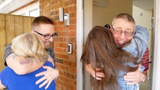 Flying Home to Surprise My Mum and Dad