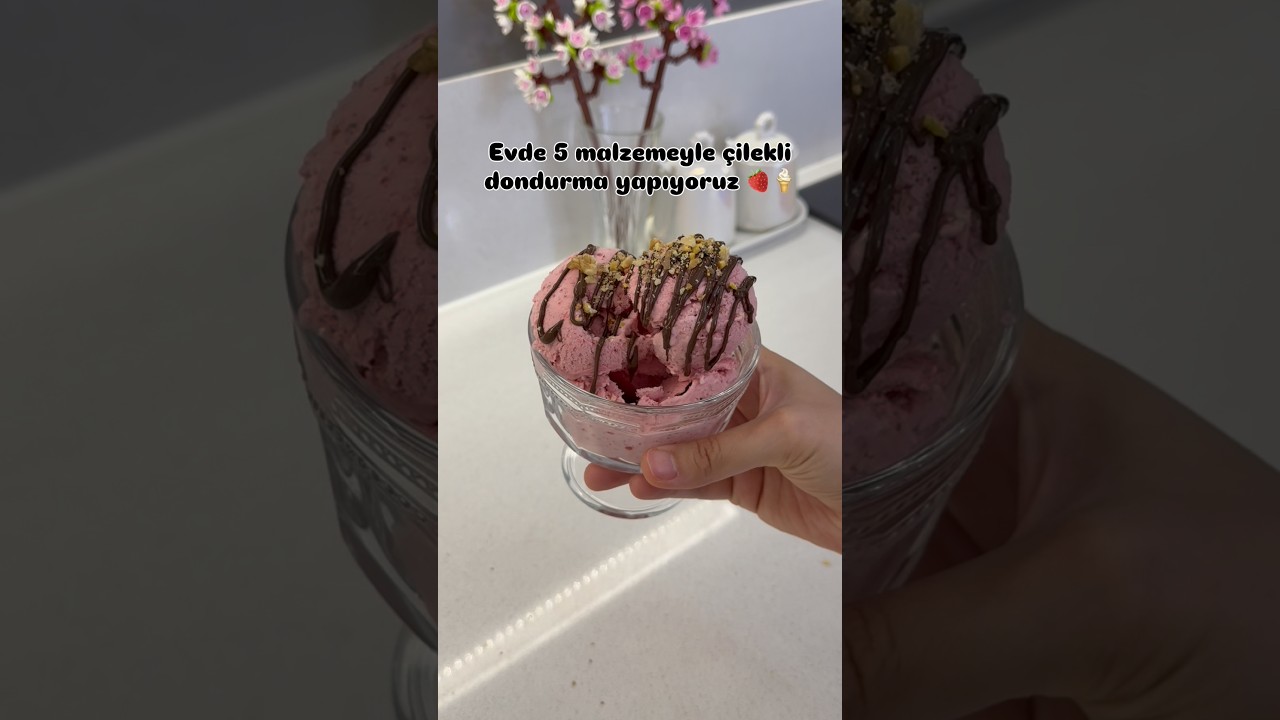 Dışardan dondurma almaya son 😍🍦🍓 #shortvideo #shorts #icecream Dışardan dondurma almaya son 😍🍦🍓 #shortvideo #shorts #icecream