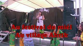 Asefru Ɣaf Tmes Au Festival Du Miel Au Village Ahrik