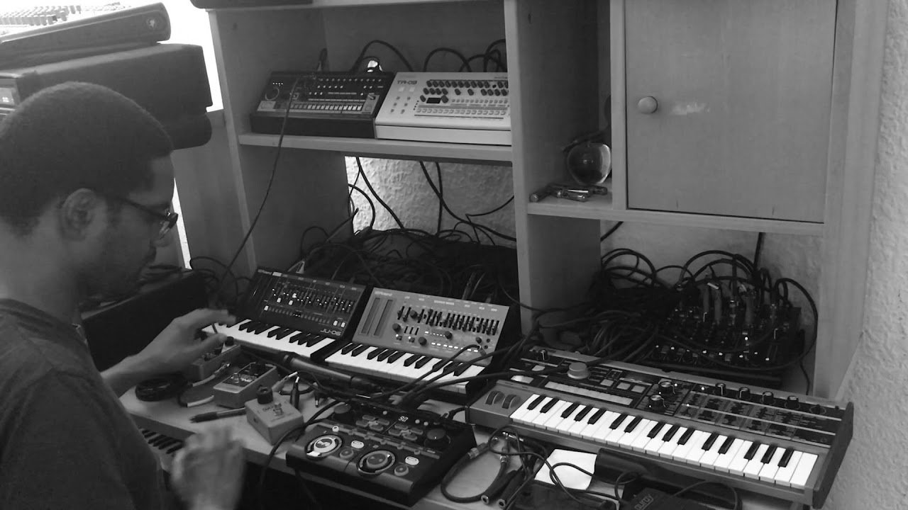 Roland TR-08 Kick Drum KNOCKS