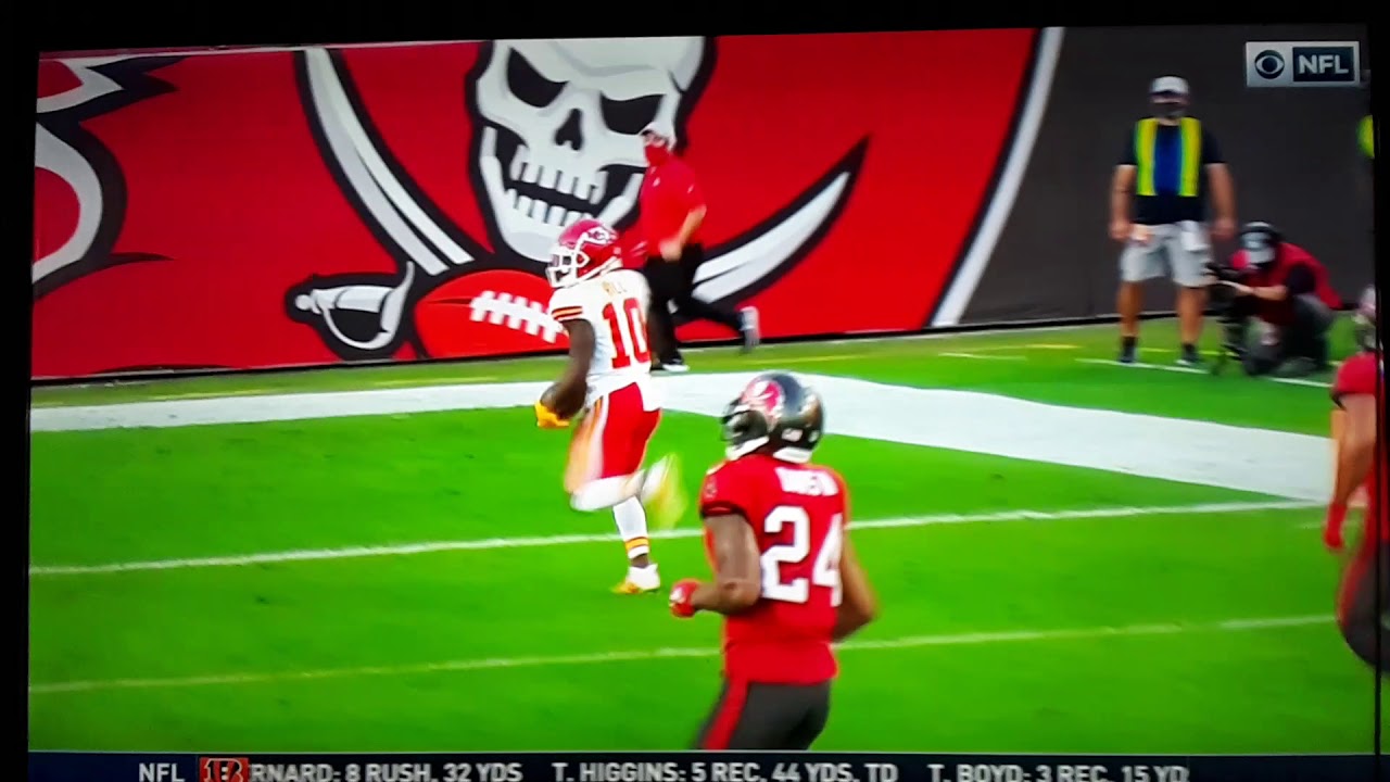 Tyreek Hill backflip into the endzone. 7 catches 203 yards 2 tds in