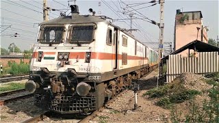 (02358) DURGIANA (COVID-19) SF SPECIAL (Amritsar - Kolkata) With (HWH) WAP7 Locomotive.!!