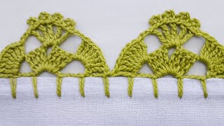 Bico Em Crochê Carreira Única