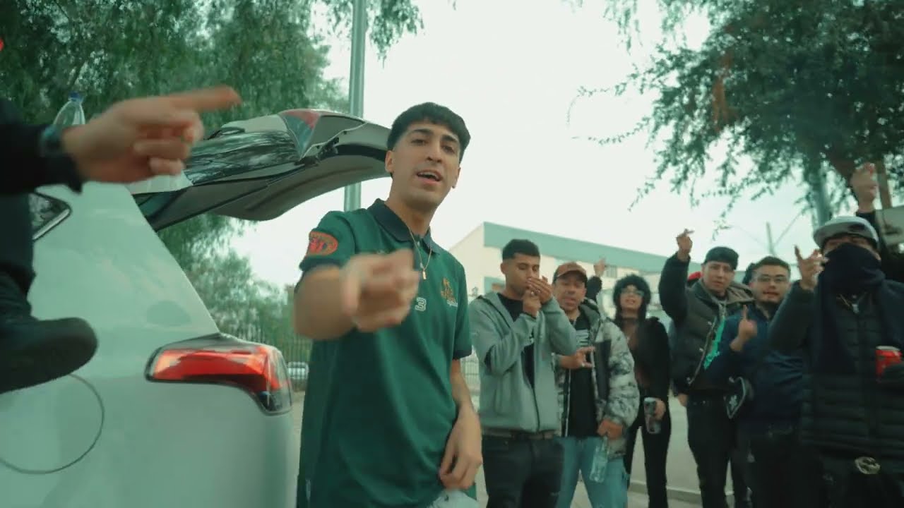 Mambinho Brasileño / benjitalkapone - Mari Froes