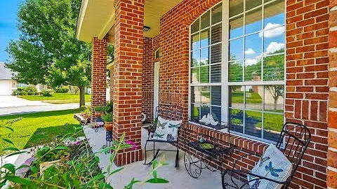 SOLD in Baldwin, 11961 Dover Village Dr N