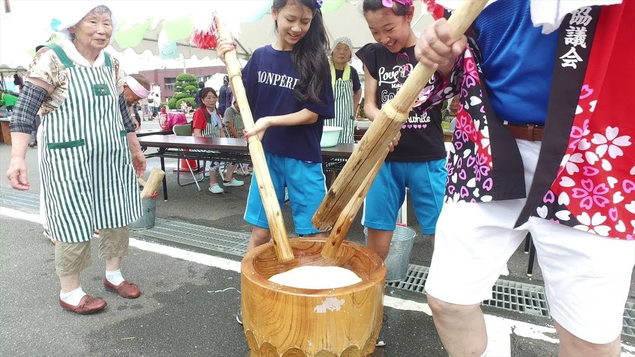 第30回日本一のもちつき大会（花泉夏まつり）