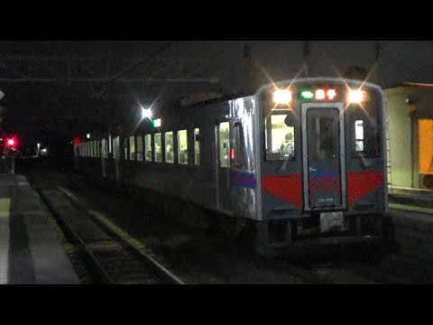 JR山陰本線 直江駅に普通列車米子行き到着