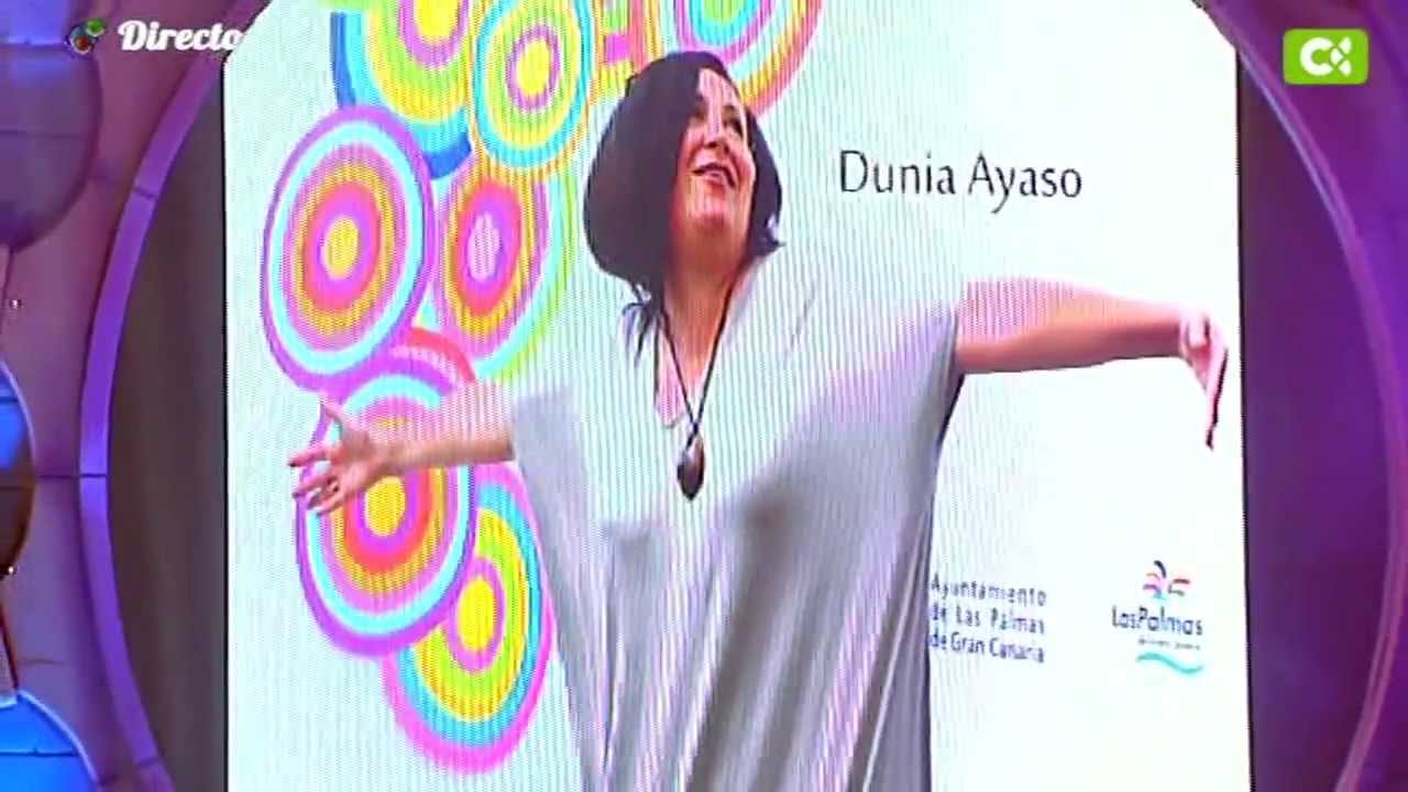 Homenaje a DUNIA AYASO - Gala Reina CARNAVAL LAS PALMAS 2014