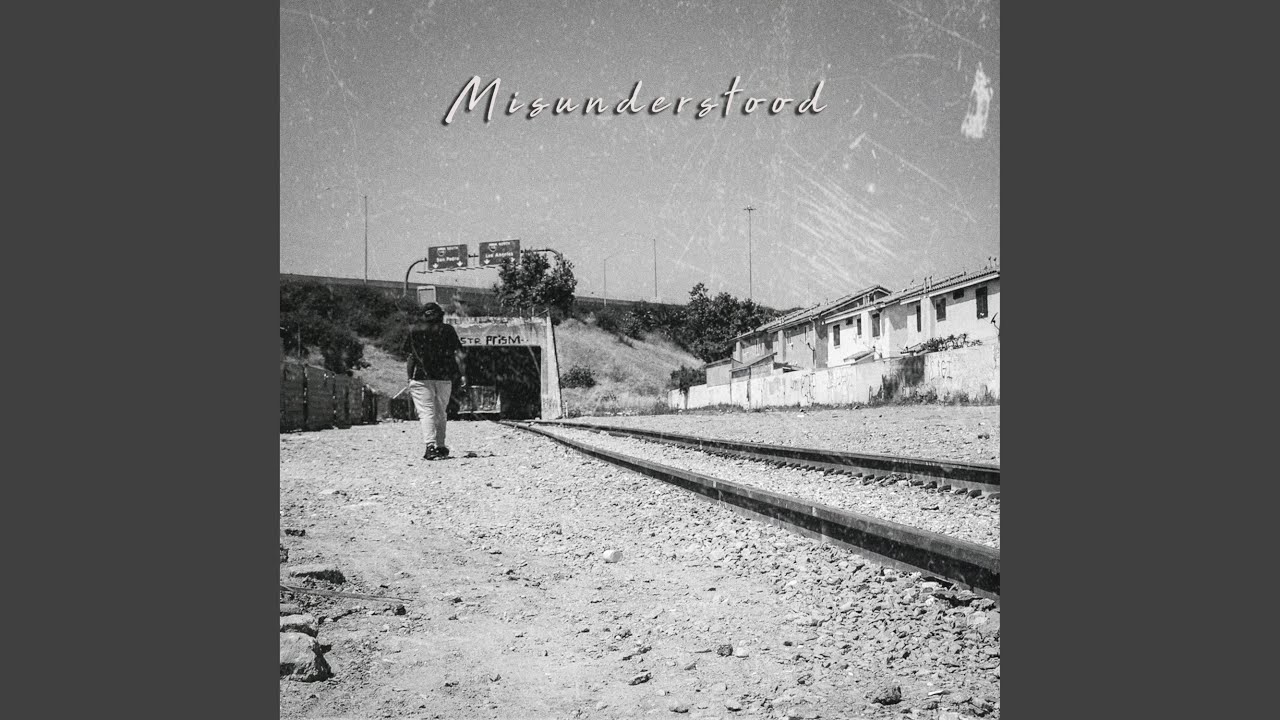 Misunderstood auf YouTube ansehen Misunderstood auf YouTube ansehen