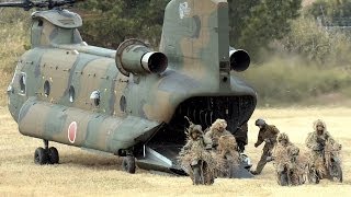第一空挺団降下初め 離島奪還訓練を視察 防衛相、尖閣念頭に 第一空挺団降下初め 離島奪還訓練を視察 防衛相、尖閣念頭に