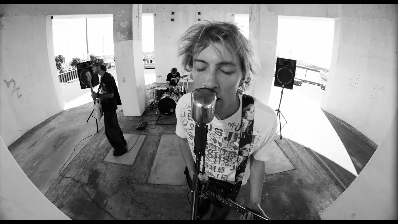 Tom Verberne - Sit In The Back