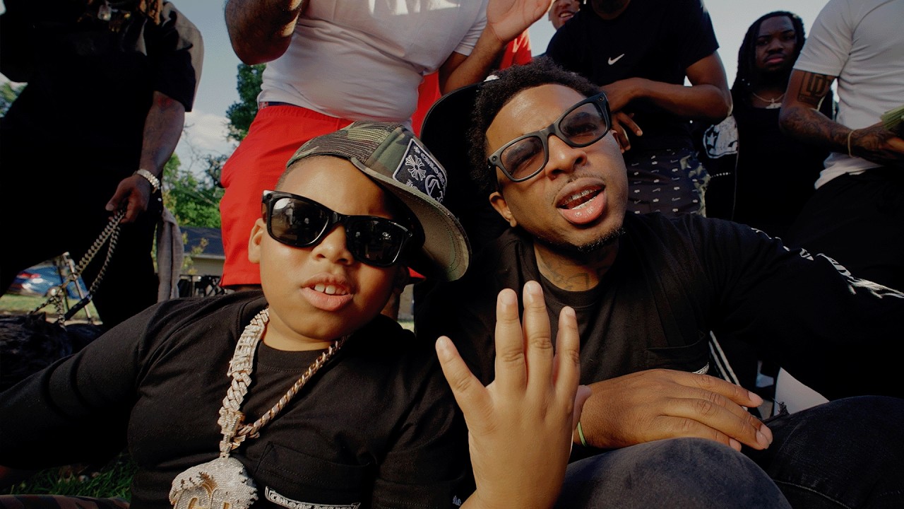 Watch KevanGotBandz - Huh (Official Music Video) on YouTube Watch KevanGotBandz - Huh (Official Music Video) on YouTube