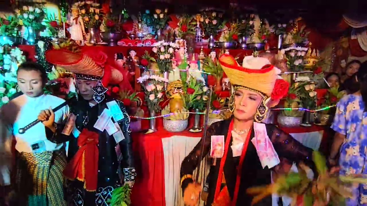 နေထွက်ဘုရင်ပြေလည်ပြင်ရိုးရာ #နတ်ပွဲ #natpwe #natspirit #spiritmedium #ပြေလည်ပြင်ရိုးရာ