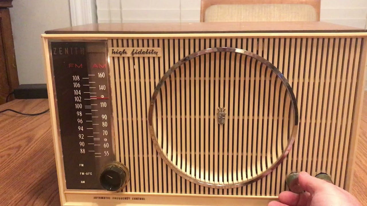 Zenith Hi-Fidelity Radio S-53555