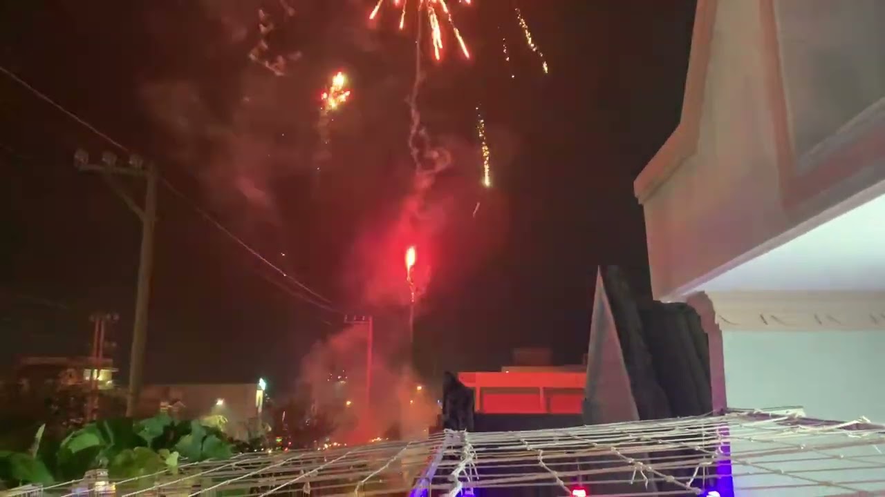 GIAO THỪA 2024 XÓM TUI NĂM NAY CHƠI DZỮ QÚA