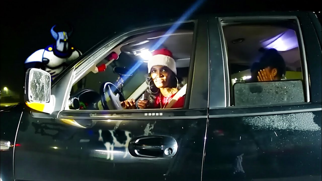 Ho Ho Ho Yo Four Dummies in a Car, One Goes Straight to Jail