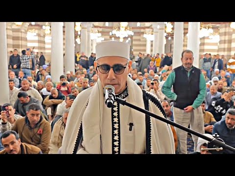 الأذان بـ مقام الك رد اليوم بالليلـة الختاميـة بمولد السيدة زينب بـالقاهرة الله يفتح عليك