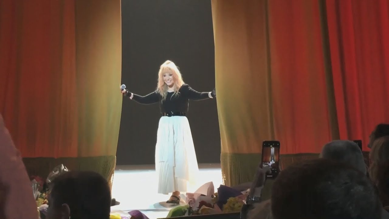 на землю выпала роса песня