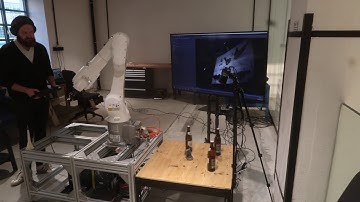 Calibrating a Phoxi 3D Scanner with our KUKA - Time Lapse