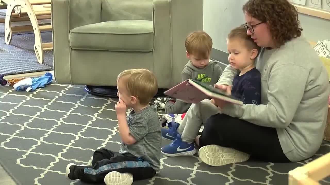 Illinois lawmakers discuss potential $300 child tax credit