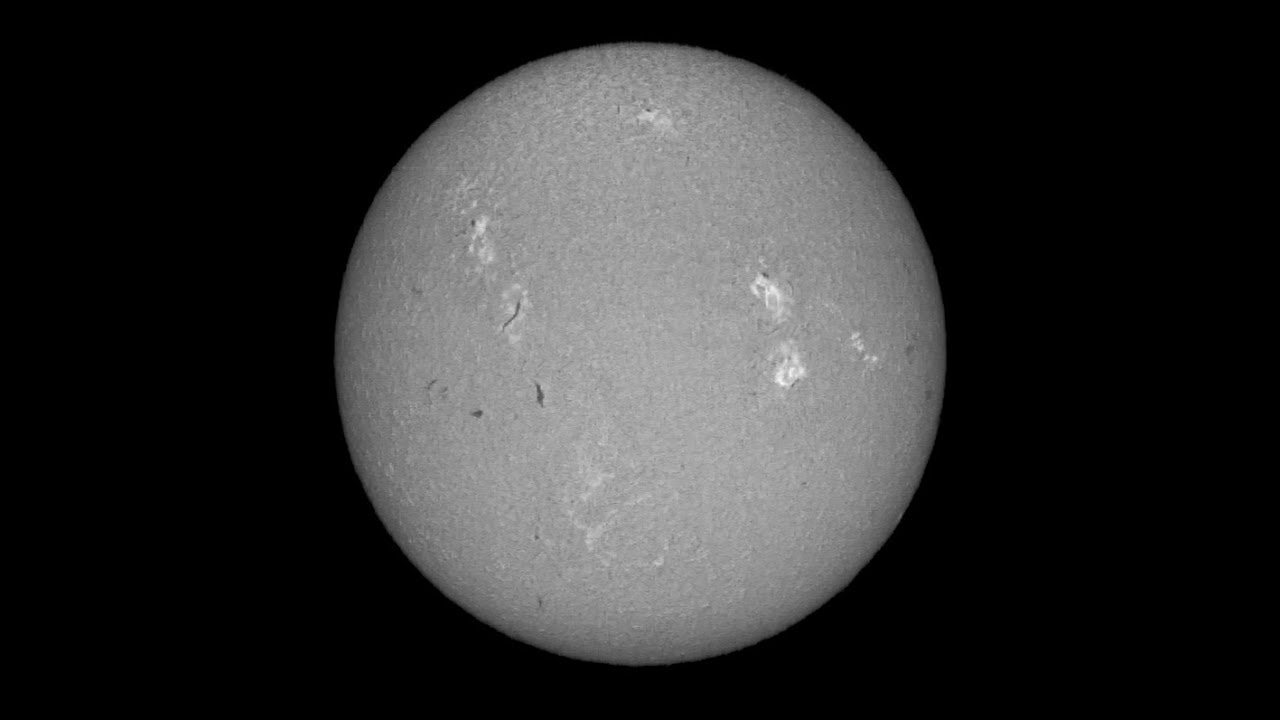 Hydrogen alpha spectroheliograph