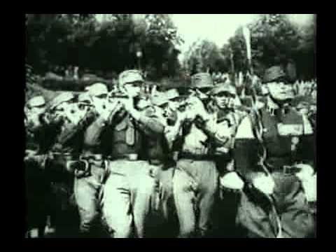 O Julgamento de Nuremberg, ou oficialmente, o Tribunal Militar Internacional (TMI) foi um Tribunal Internacional formado apÃ³s o fim da segunda Guerra Mundial, com o objetivo de julgar os crimes de guerra cometidos pelos chefes da Alemanha nazista e que feriram o direito internacional. Em agosto de 1945, reuniram-se em Londres representantes da GrÃ£-Bretanha, da FranÃ§a, dos Estados Unidos e da entÃ£o URSS Nessa ocasiÃ£o assinaram um acordo criando o Tribunal, que acabou sendo instalado na cidade de Nuremberg, na Alemanha. Os JuÃ­zes e promotores pÃºblicos que atuaram no julgamento tinham origem nesses quatro paÃ­ses. As regras que definiram quais os crimes seriam julgados, assim como as regras para os processos e para o julgamento, foram estabelecidas atravÃ©s da Carta de Londres. Entre 1945 e 1949 foram julgados 13 processos, nos quais estavam envolvidos 24 rÃ©us, embora apenas 21 tenham ido a julgamento. Dos acusados, 20 eram mÃ©dicos, acusados de cometer atrocidades. As vÃ¡rias acusaÃ§Ãµes foram classificadas em quatro modalidades principais, sendo que cada rÃ©u era acusado em uma ou mais modalidades. Foram elas: - ConspiraÃ§Ã£o e atos deliberados de agressÃ£o - Crimes de guerra - Crimes contra a paz - Crimes contra a humanidade Dos 22 rÃ©us julgados em Nuremberg tiveram as seguintes sentenÃ§as: - 10 anos de prisÃ£o -- Karl Donitz - 15 anos de prisÃ£o -- Canstantin Von Neurath - 20 anos de prisÃ£o -- Baldur Von Schirach e Albert Speer - PrisÃ£o PerpÃ©tua -- Rudolf Hess, Erich Raeder, Walther <b>...</b>